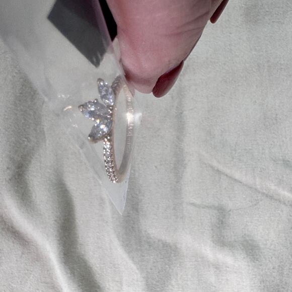 Pandora Sparkling Herbarium Cluster Ring 14k rose gold plating sz 7 - Picture 5 of 7